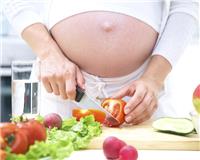 La importancia de la nutrición adecuada en el embarazo múltiple 
