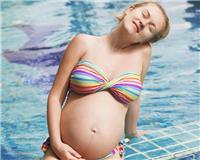 Consejos para realizar natación durante el embarazo