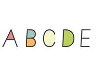 Nombres de bebé con A, B, C, D, E