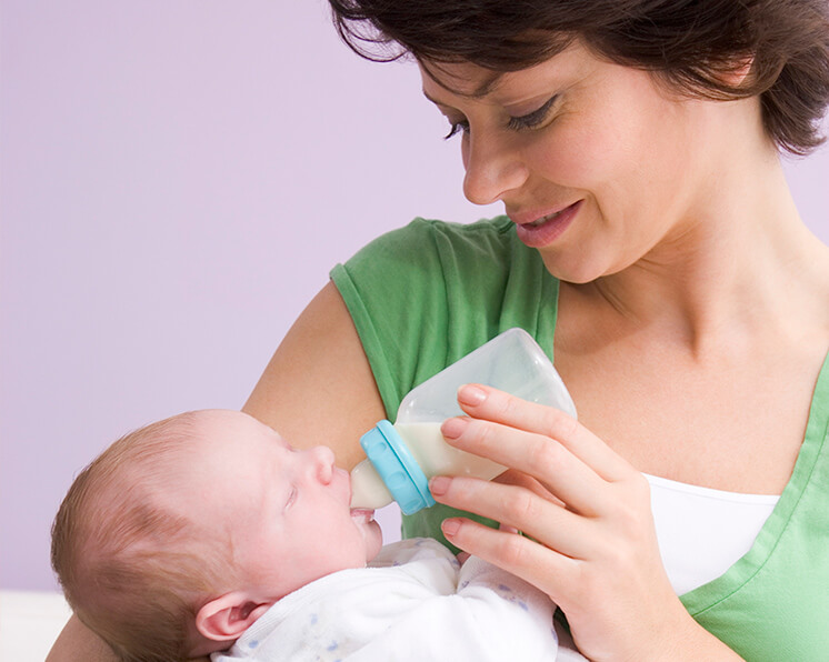 ¿Cómo almacenar la leche materna?